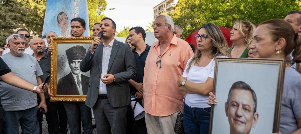 Bornova Yeni Parti’ye geçti