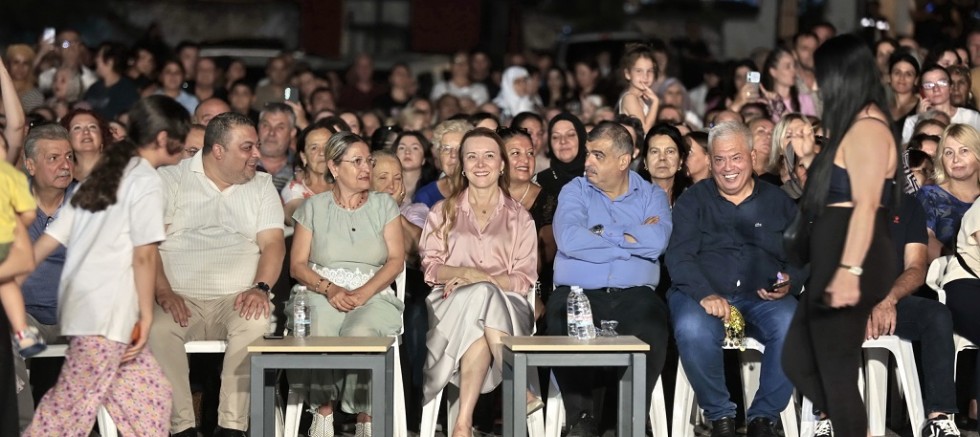 Gültepe’de büyük coşku: Rumeli Şenliği 18. kez İzmirlilerle buluştu