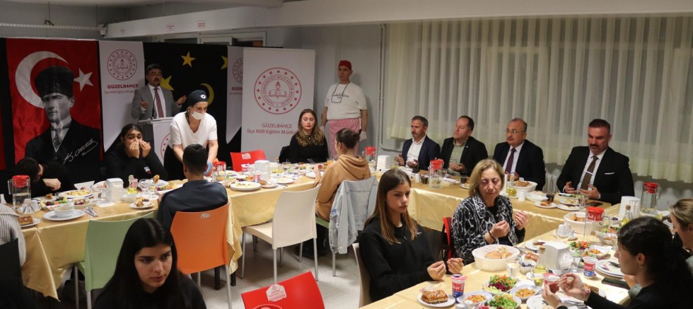 Güzelbahçe'de 'Maarifin Kalbinde Ramazan': Eğitim Camiası İftarda Buluştu