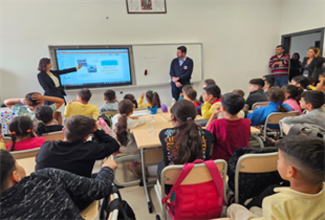 İzmir Metrosu’ndan öğrencilere metro ve tramvay eğitimi