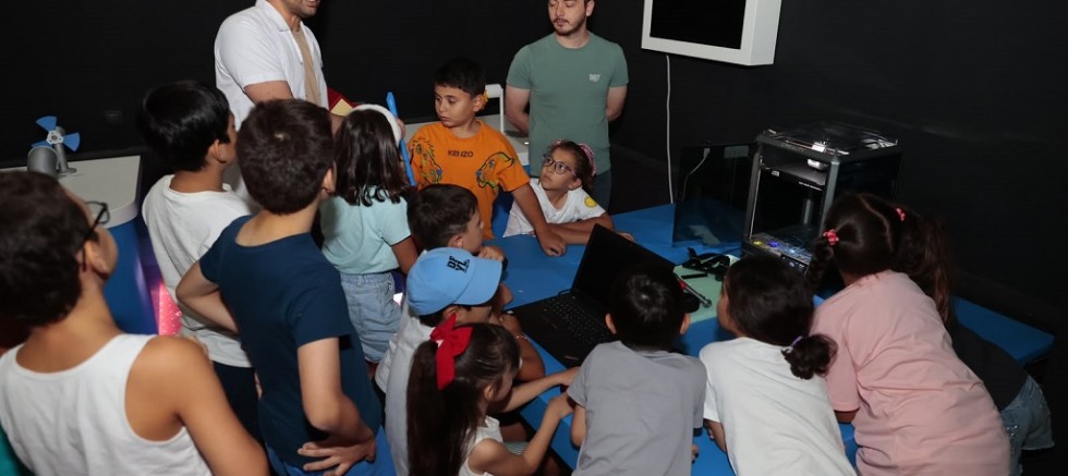 Konak’ta çocuklara 3D tasarım ve üretim fırsatı