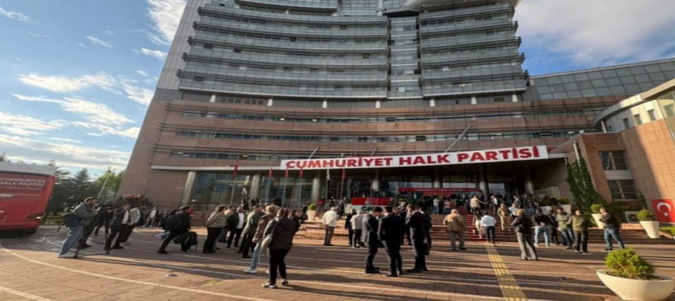 CHP için 'Kesin İptal' Kararı: Kılıçdaroğlu'nun Göreve Dönmesine Karar Verildi