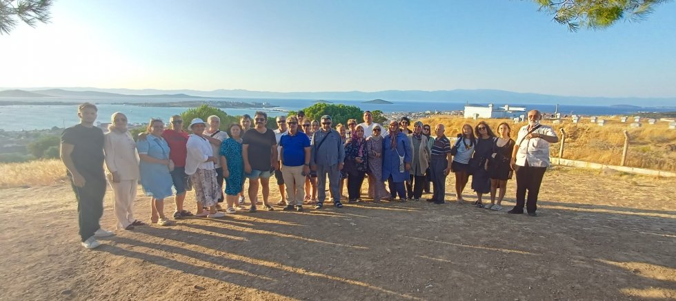 Gaziemirliler Derneği'nden AYVALIK ÇIKARMASI: Kültür ve Dostluk Dolu Unutulmaz Gezi