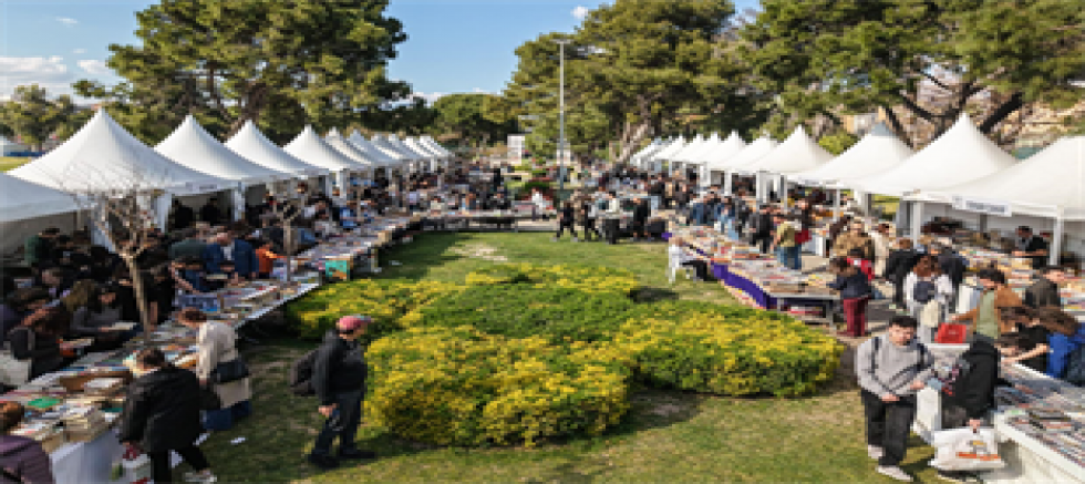 İZKİTAP - 8. İzmir Kitap Fuarı açılıyor