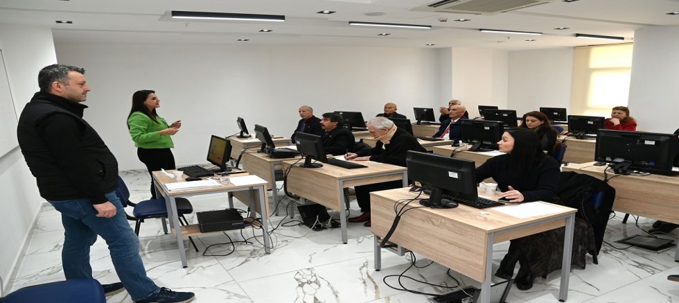 Karabağlar ’da muhtarlarla dijital hizmet dönemi