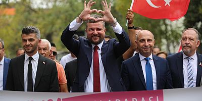 12. Uluslararası Balkan Şenliği Buca’ya renk kattı