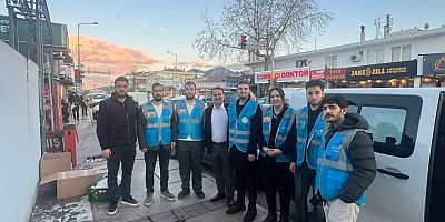 AK Parti Güzelbahçe Teşkilatı’ndan “İFTARA 5 KALA” İkramı