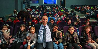 Başkan Eşki’den miniklere sinema müjdesi