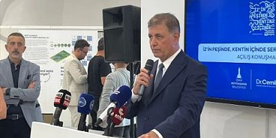 Başkan Tugay İZPA sergisinde konuştu! “KİMSE İNANMASIN BEN İNANIYORUM”