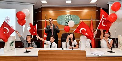 Bornova'da 23 Nisan coşkusu