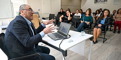 Bornova’da öğretmenlere “Yeşil Gelecek” eğitimi