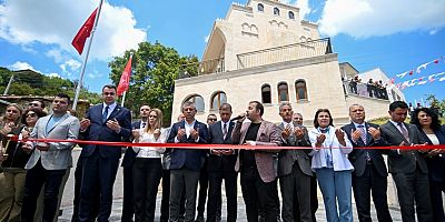 CHP Lideri Özel, Bornova’da üç önemli projeyi hizmete açtı