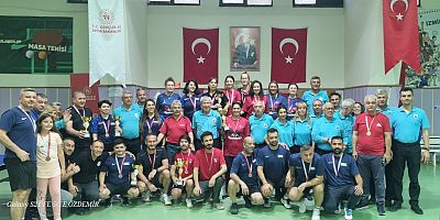 Çiğli Belediyesi Kurumlar Arası Masa Tenisi Turnuvası'nda Şampiyon Oldu