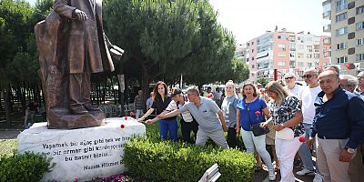 Karşıyaka, Nazım Hikmet’i unutmadı