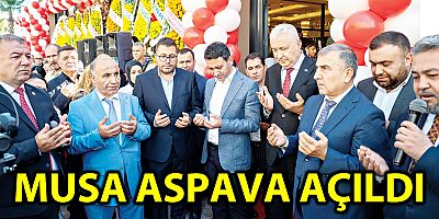 MUSA ASPAVA GÖRKEMLİ BİR TÖRENLE  BORNOVA'DA AÇILDI